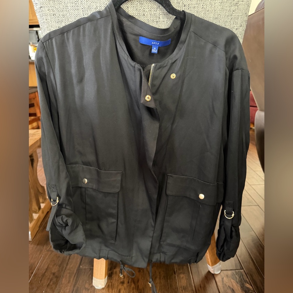 Apt 9 new black shacket/light weight jacket